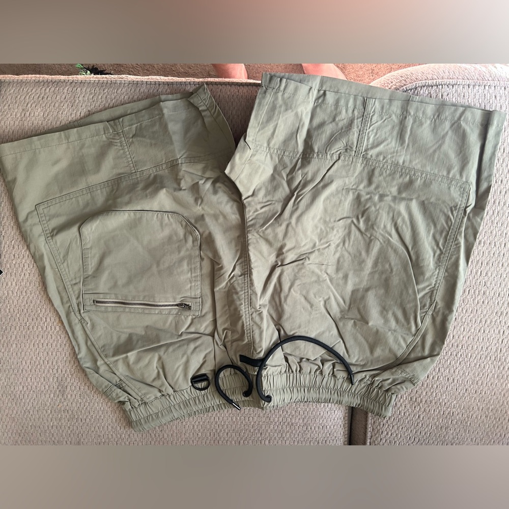 CARGO SHORTS